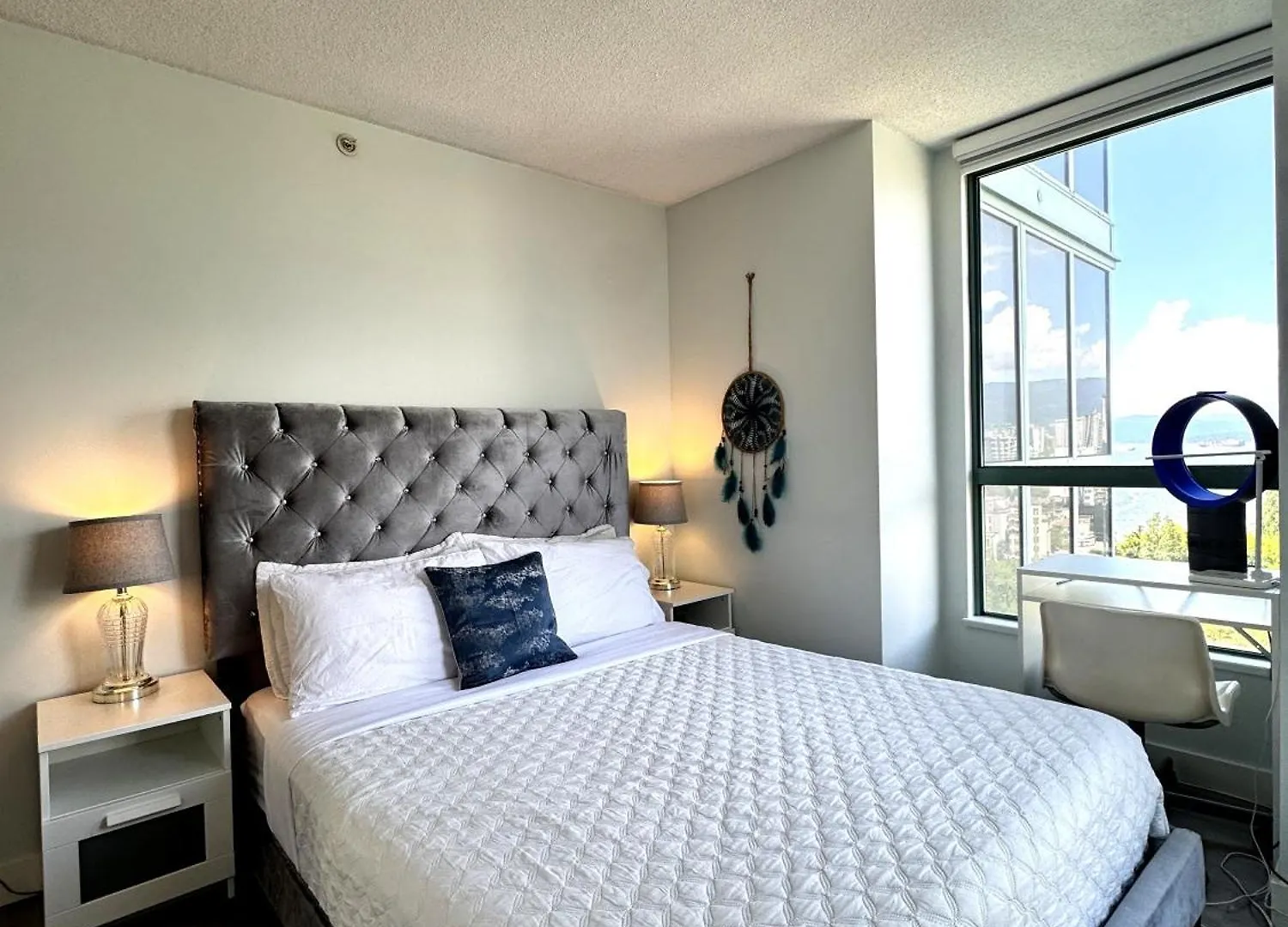 Stunning Ocean Apartment Vancouver Canada